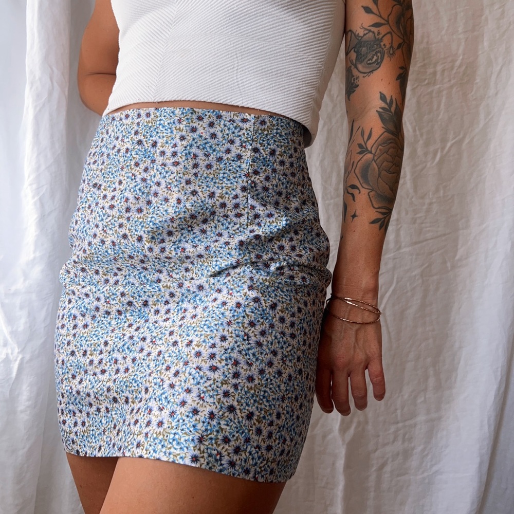 Zara Daisy Mini Skirt